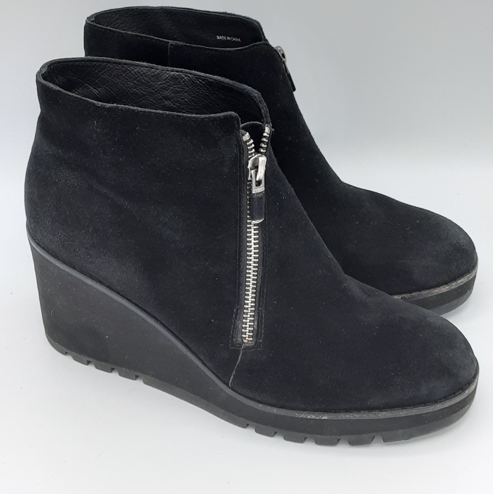 Eileen Fisher Black Suede Ankle Boots.